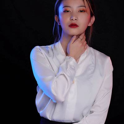 黑白模特