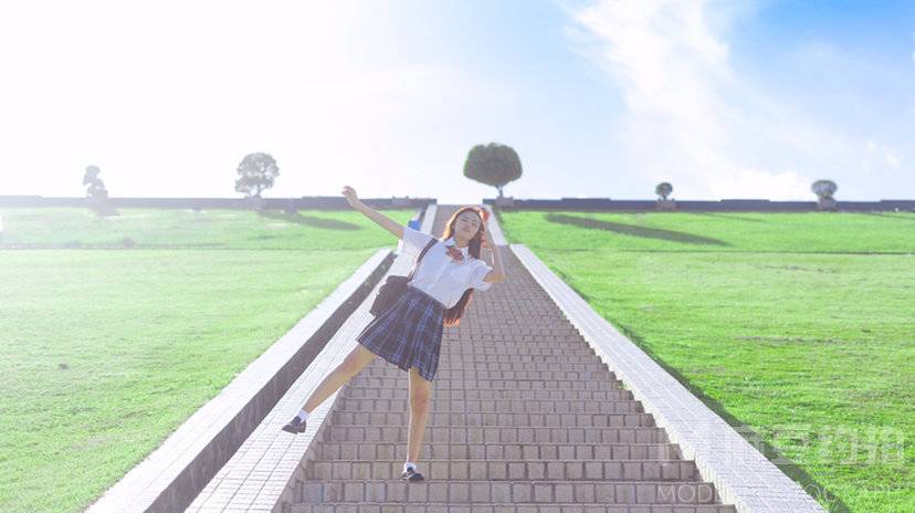 校园模特