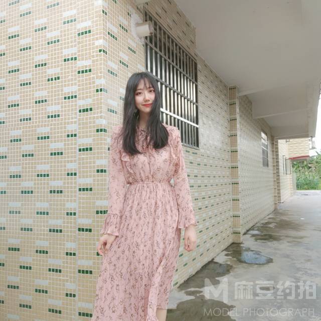 民国模特