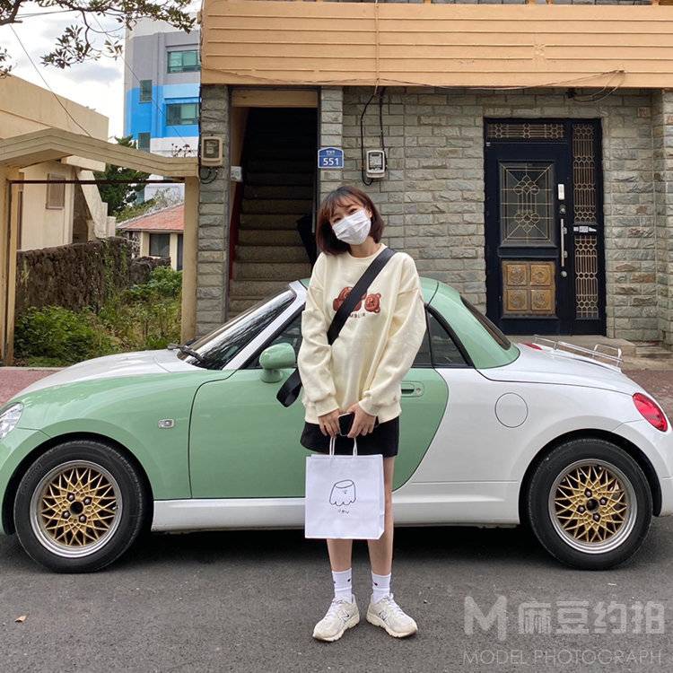 清新模特