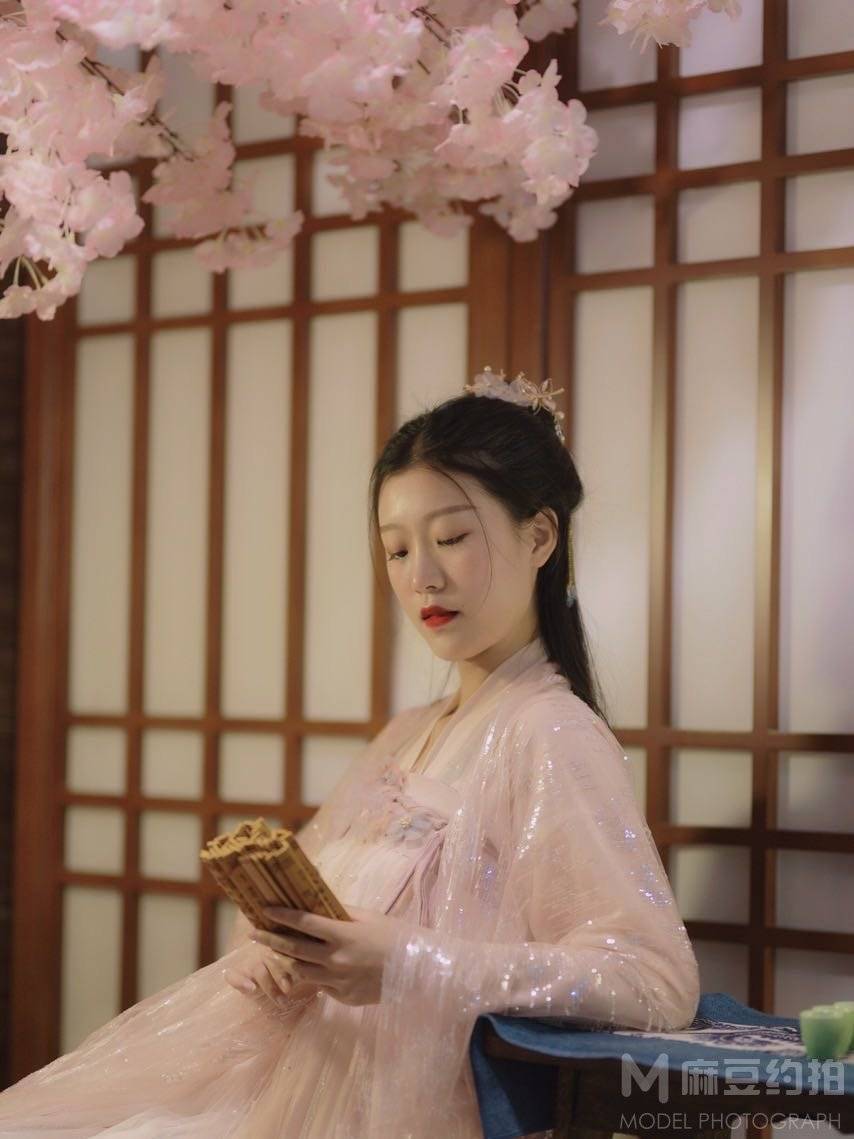 古风模特