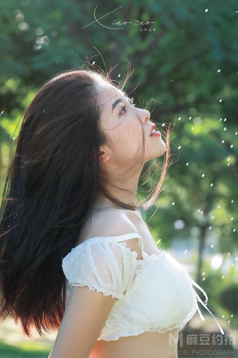 清新模特