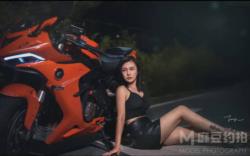 暗黑模特