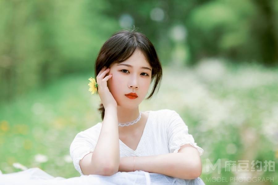 清新模特