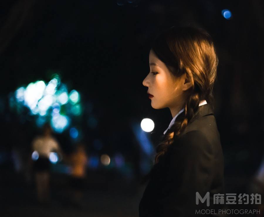 夜景模特