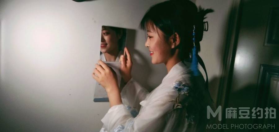 清新模特