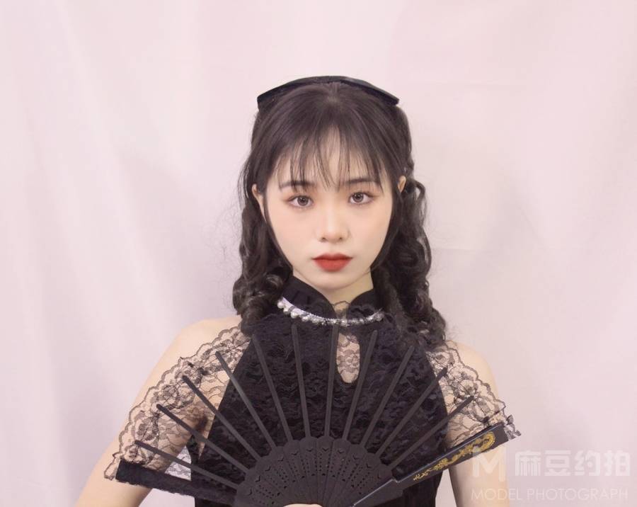 民国模特