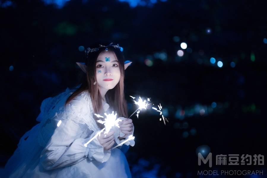 夜景模特