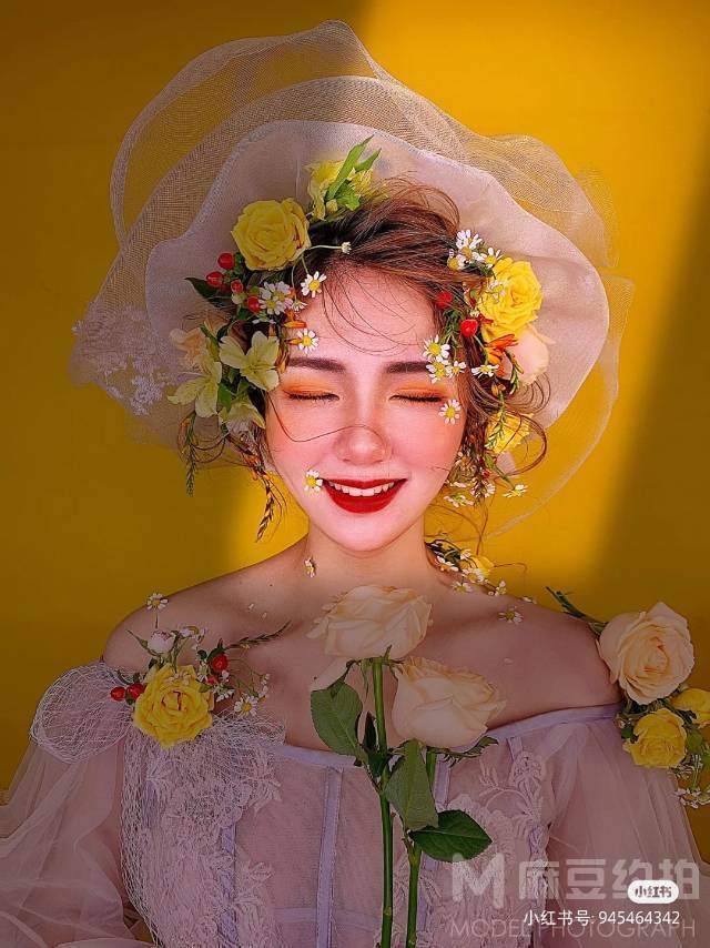 妆容模特