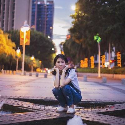 清新模特