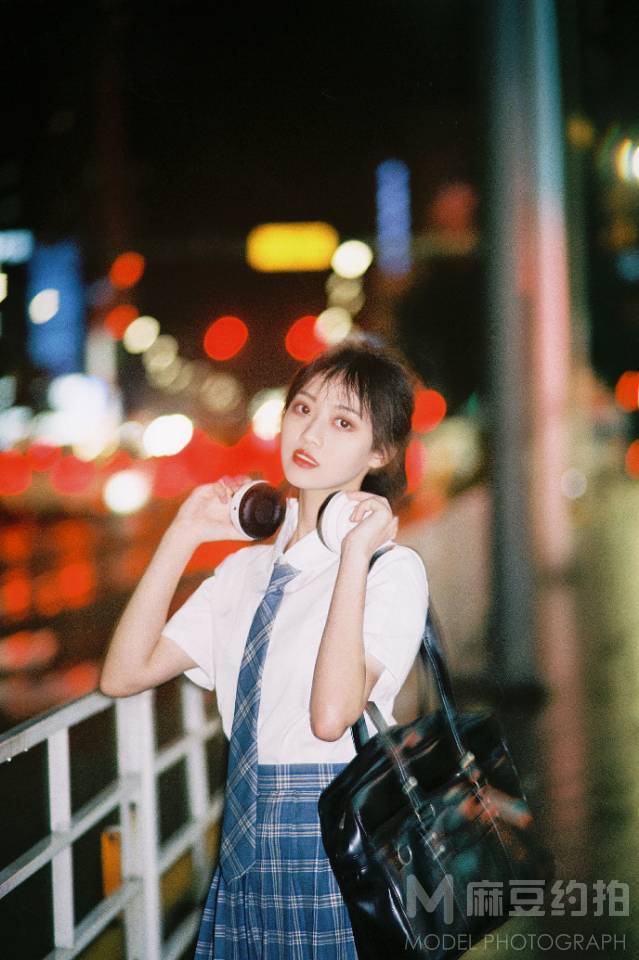 夜景模特