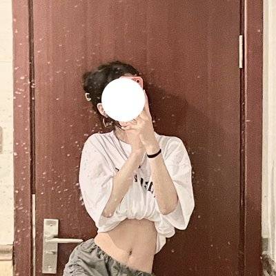 黑白模特