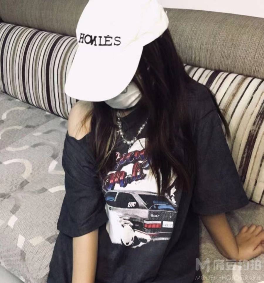 黑白模特