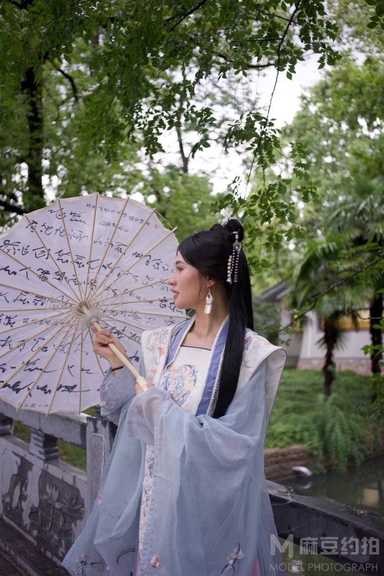 民国模特