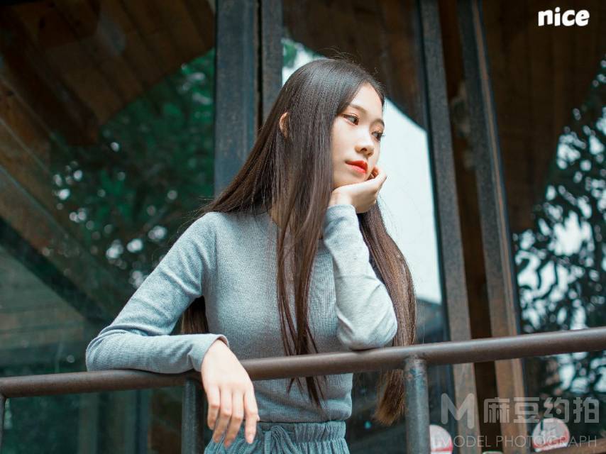 校园模特