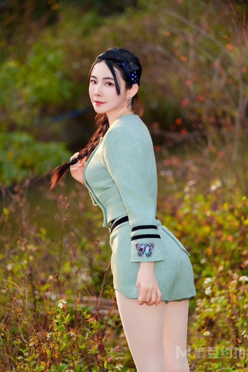 清新模特