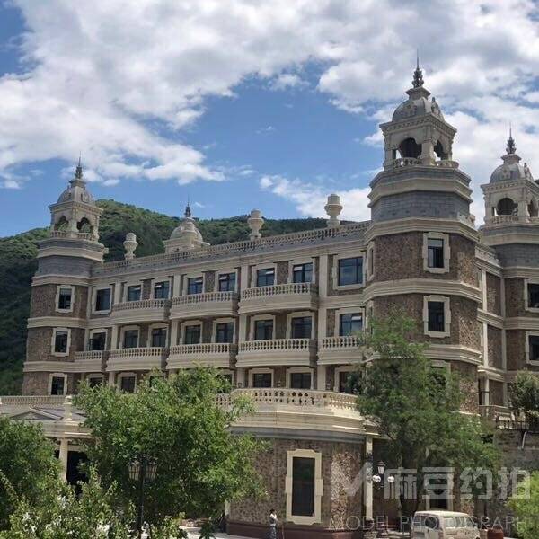 商务模特
