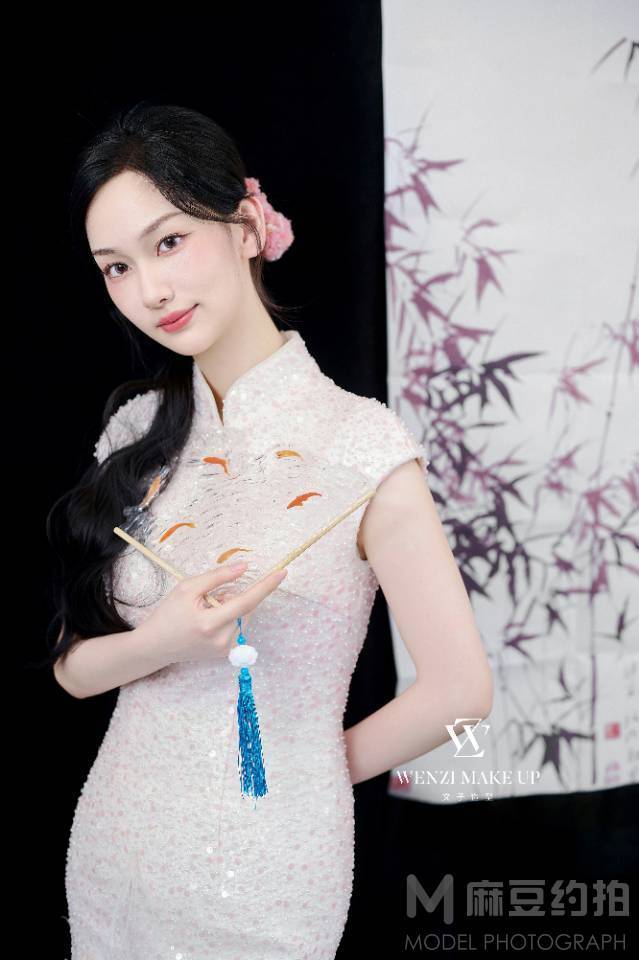 妆容模特