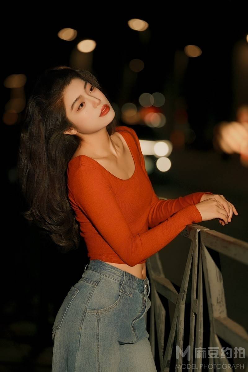 夜景模特