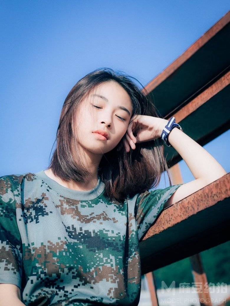 校园模特