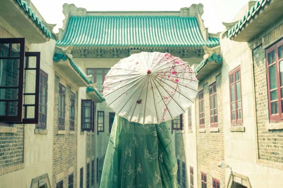 汉服模特