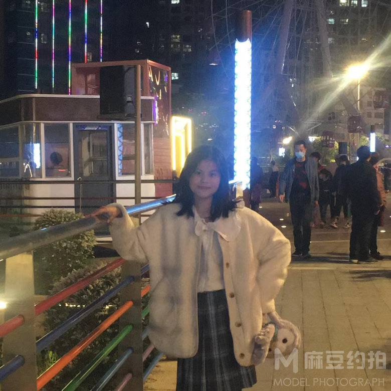 清新模特