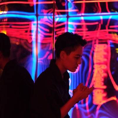 情绪模特