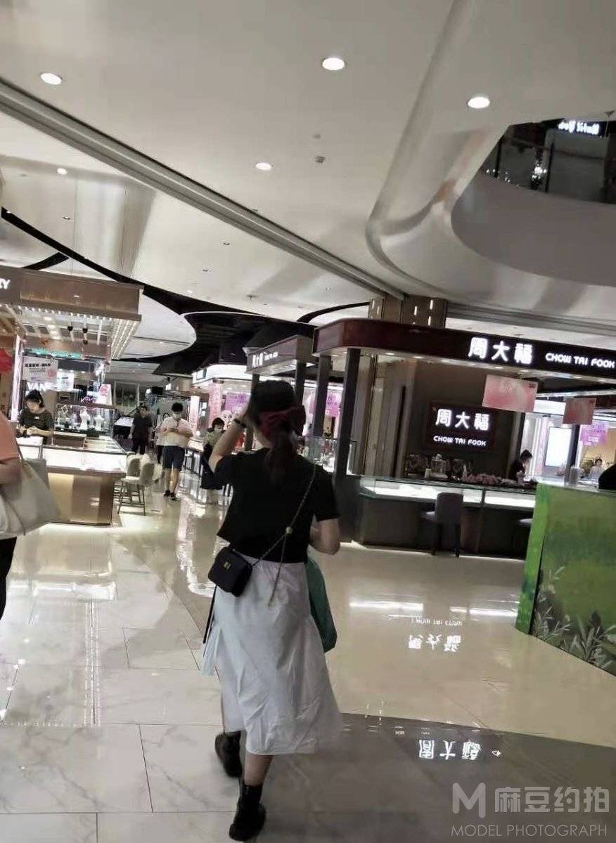 民国模特