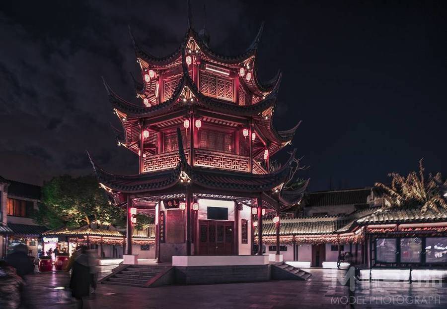 夜景模特