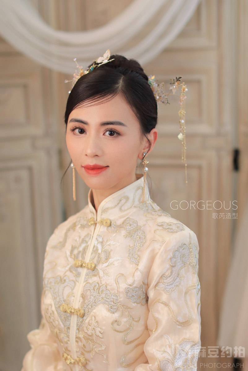 妆容模特