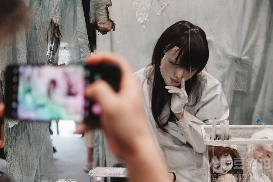 暗黑模特
