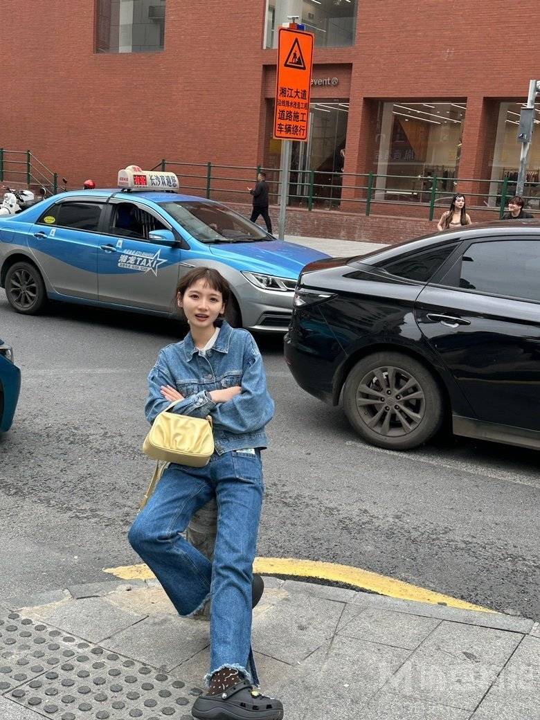 纪实模特