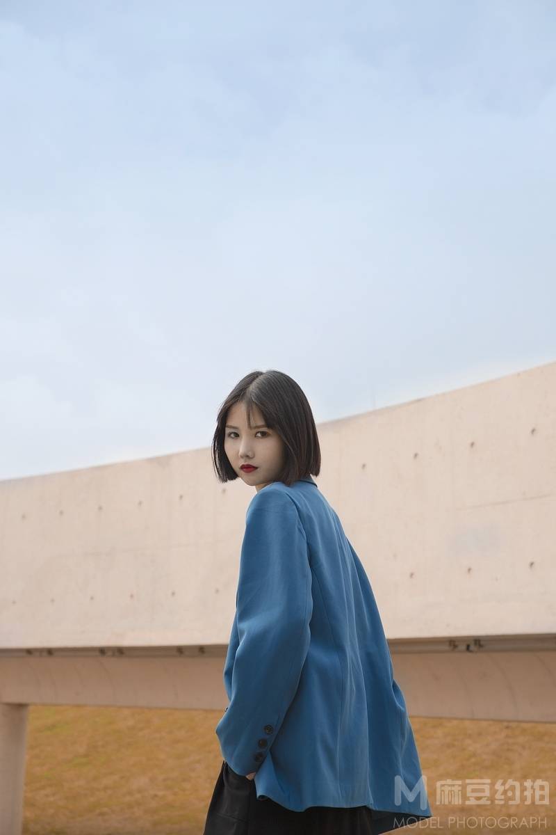 黑白模特
