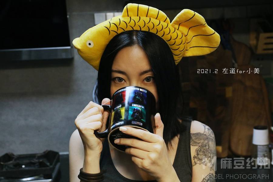 黑白模特