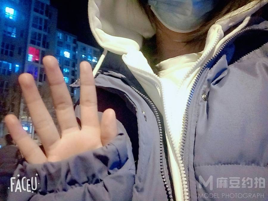 清新模特