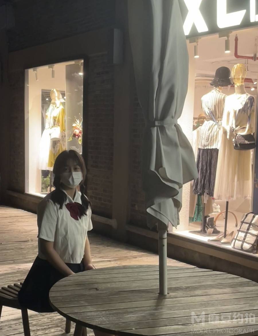 校园模特