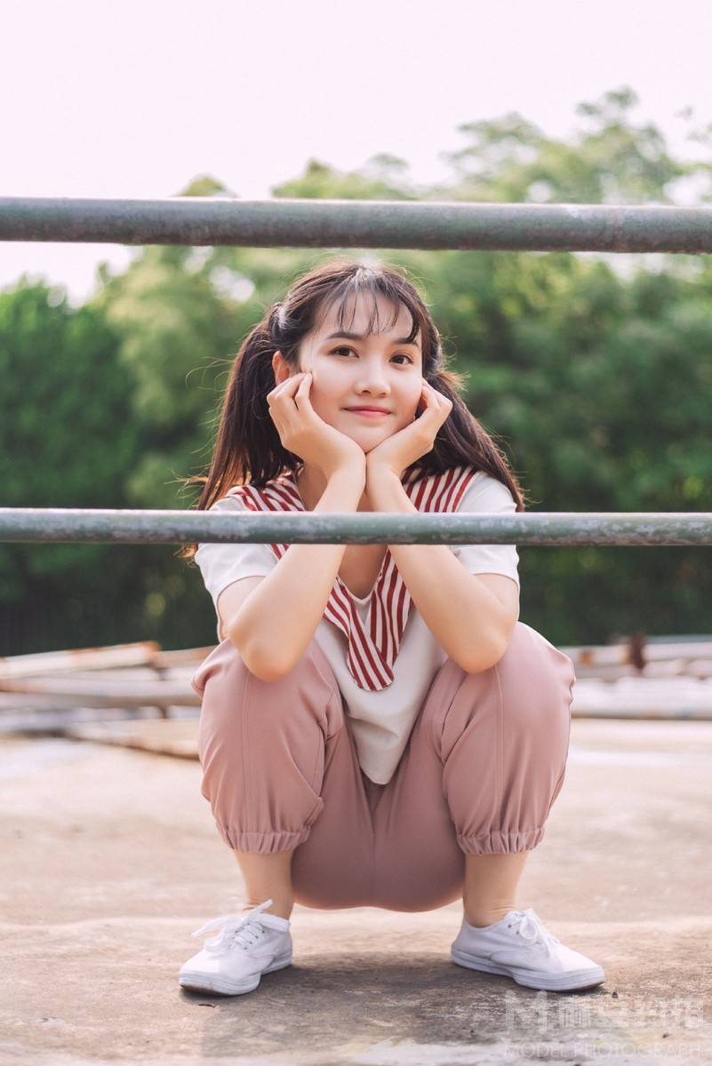 校园模特