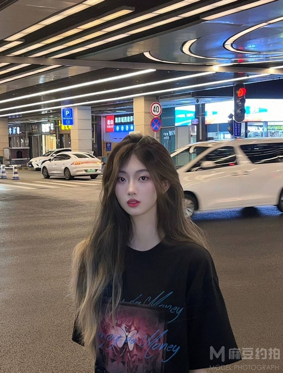 妆容模特