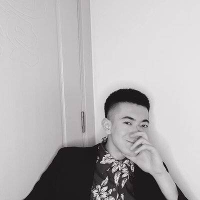 黑白模特