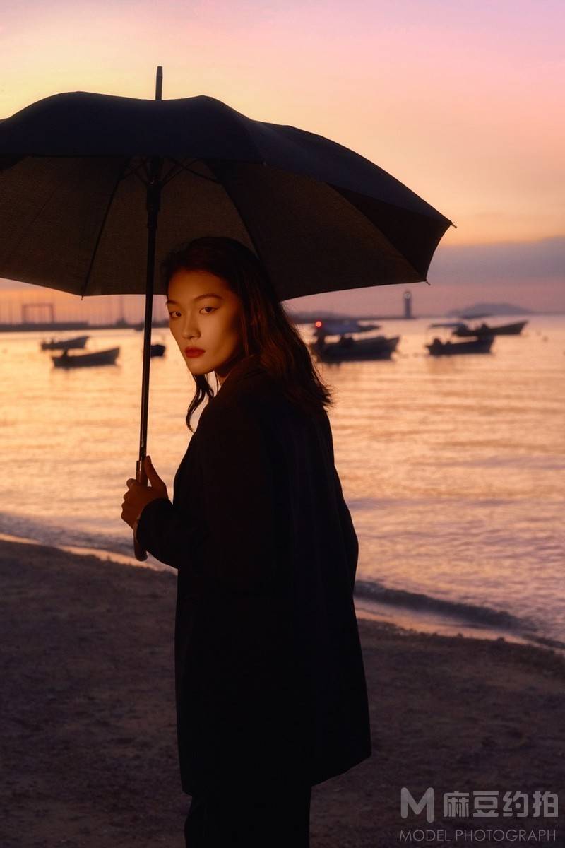 夜景模特