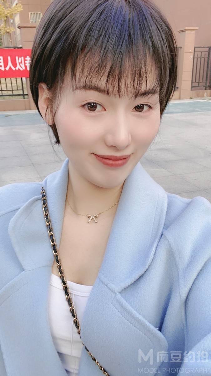 纪实模特
