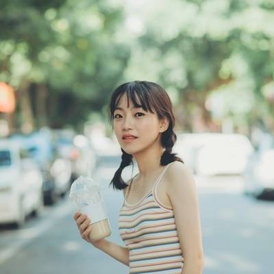 清新模特