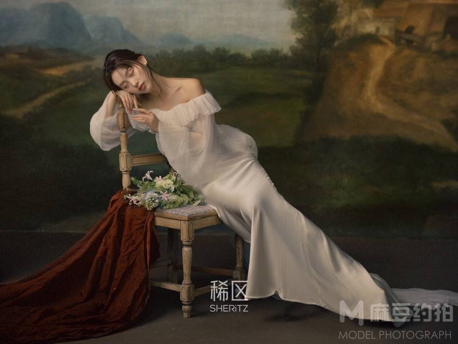 纪实模特