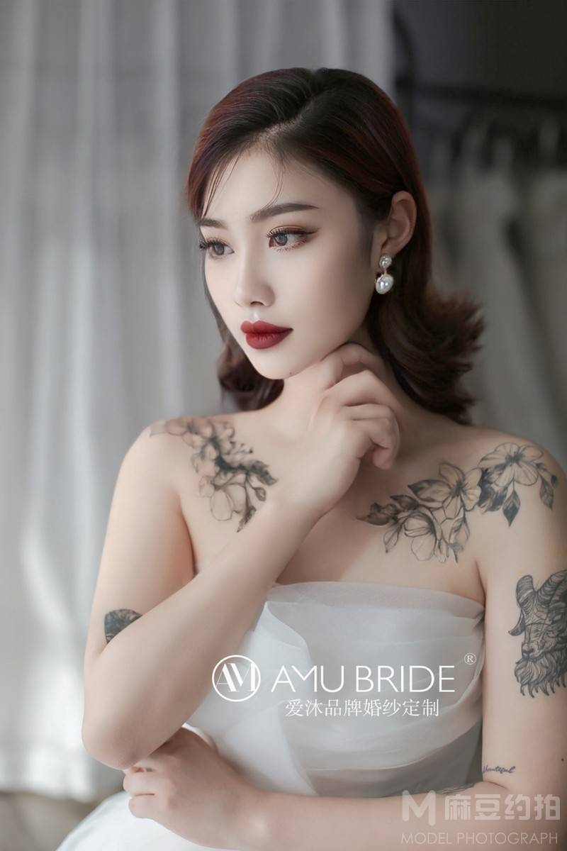 妆容模特
