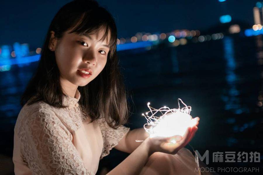 夜景模特