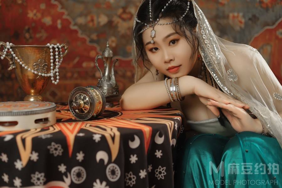 妆容模特
