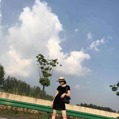 黑白模特