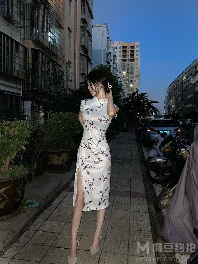 民国模特