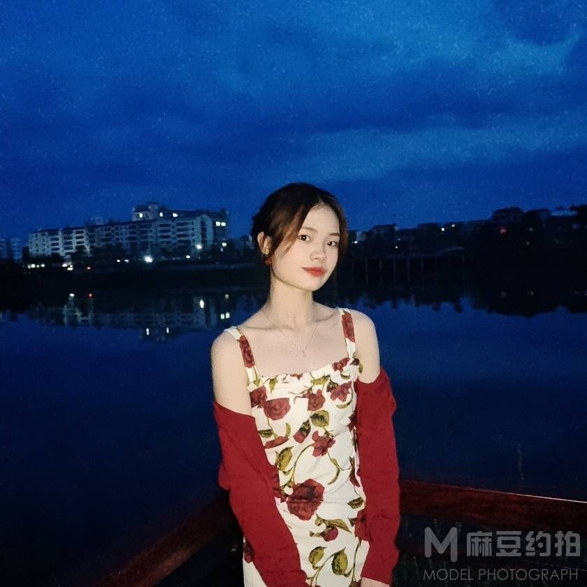 纪实模特