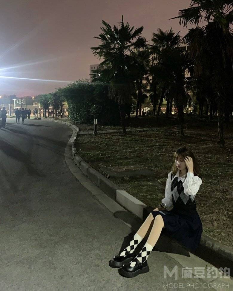 校园模特